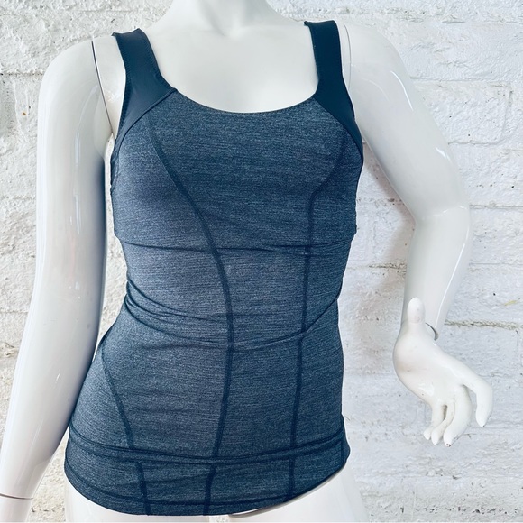 Lululemon atlética top gray  black size 4 - Picture 2 of 8